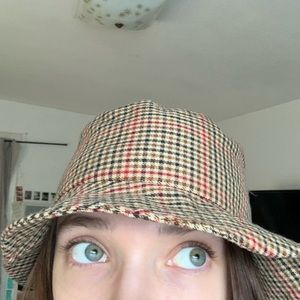 Brandy Melville plaid bucket hat
